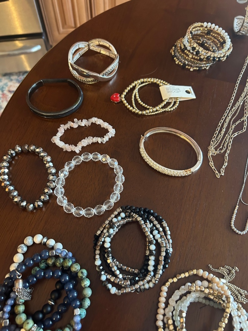 Costume jewelry - Picture 4 of 5